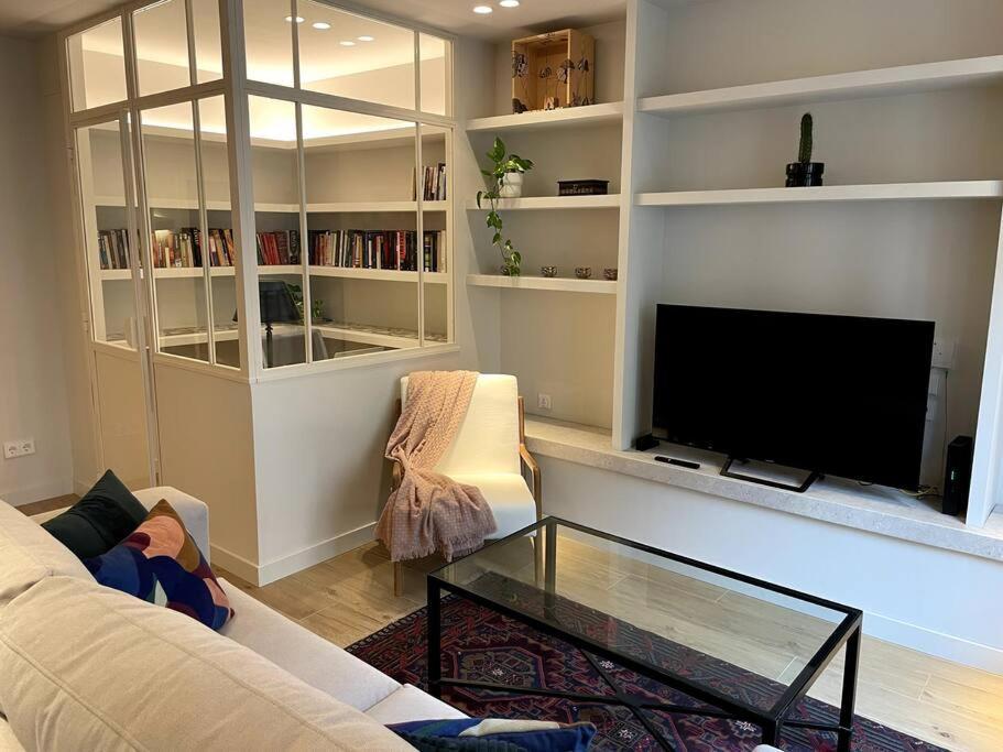 New Luxury 2 Bd 2 Bth - Gran Via/chueca Apartamento *